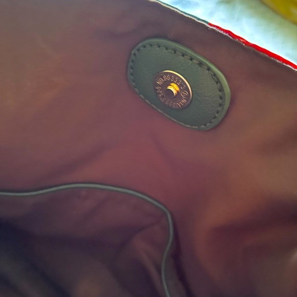 Ahdorned nylon camo messenger bag with adjustable strap - Picture 7 of 10